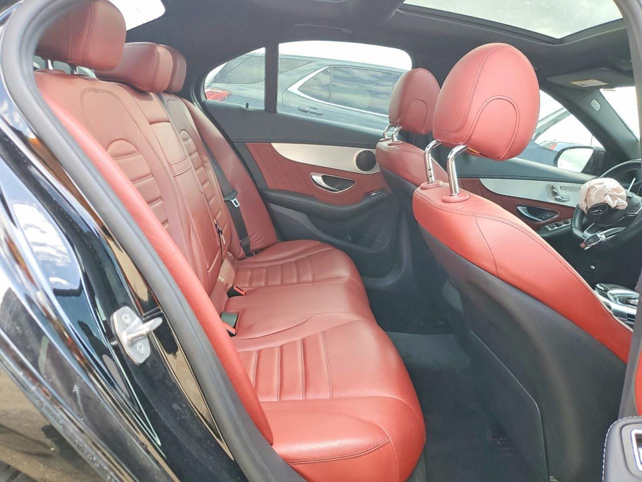 MERCEDES-BENZ C 2018 — 11