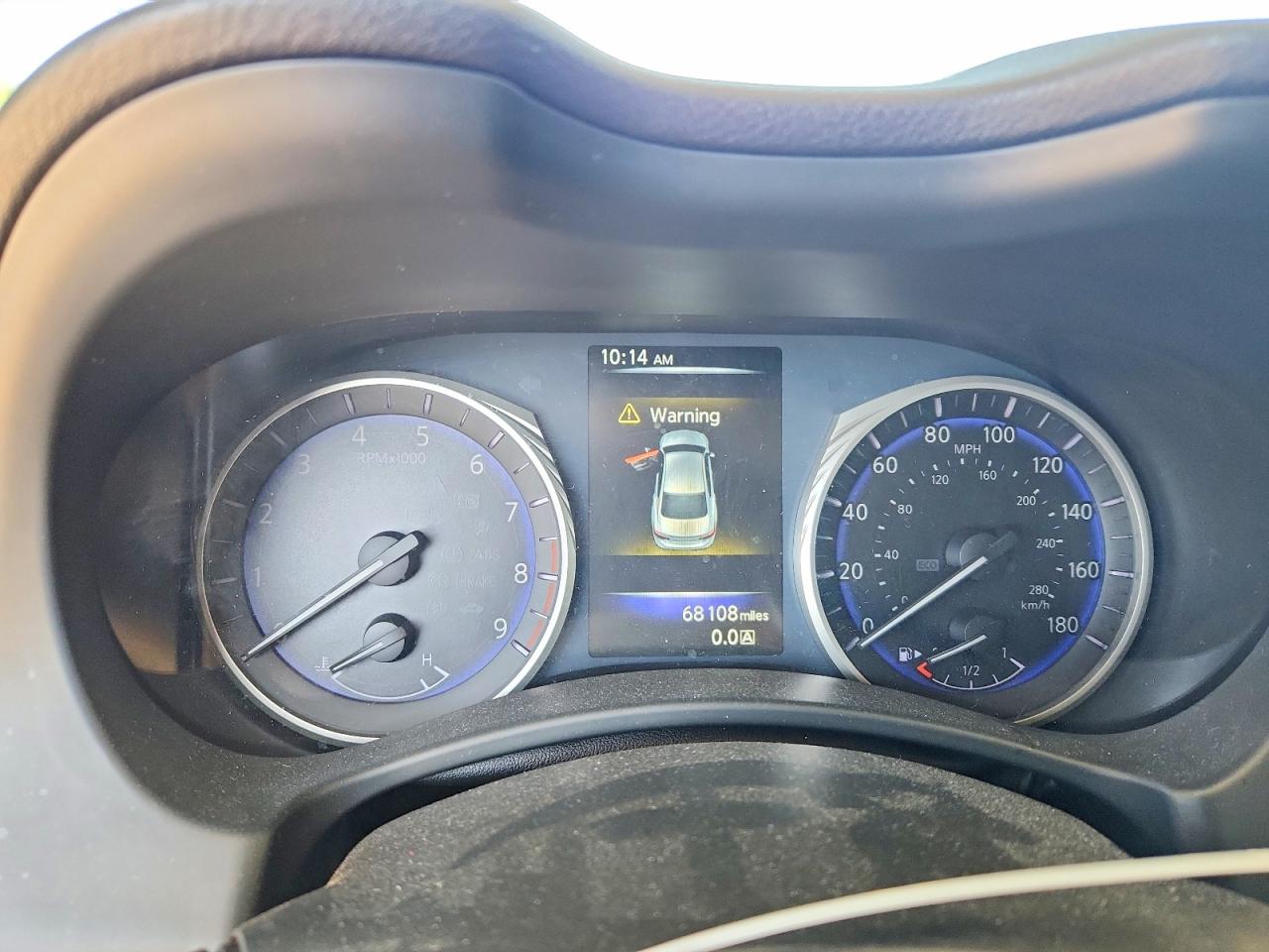 INFINITI Q50 2015 — 10