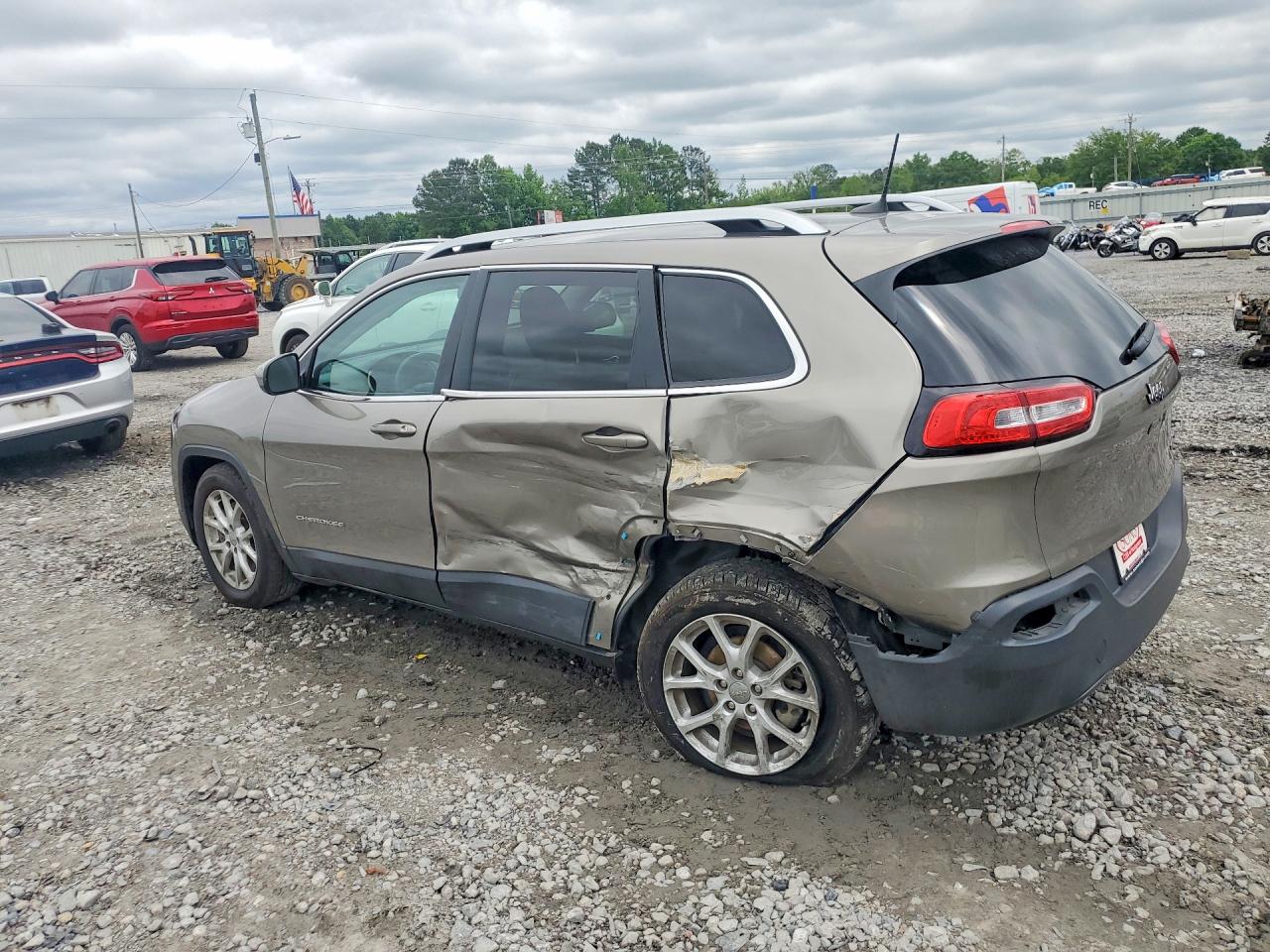 JEEP CHEROKEE 2018 — 3