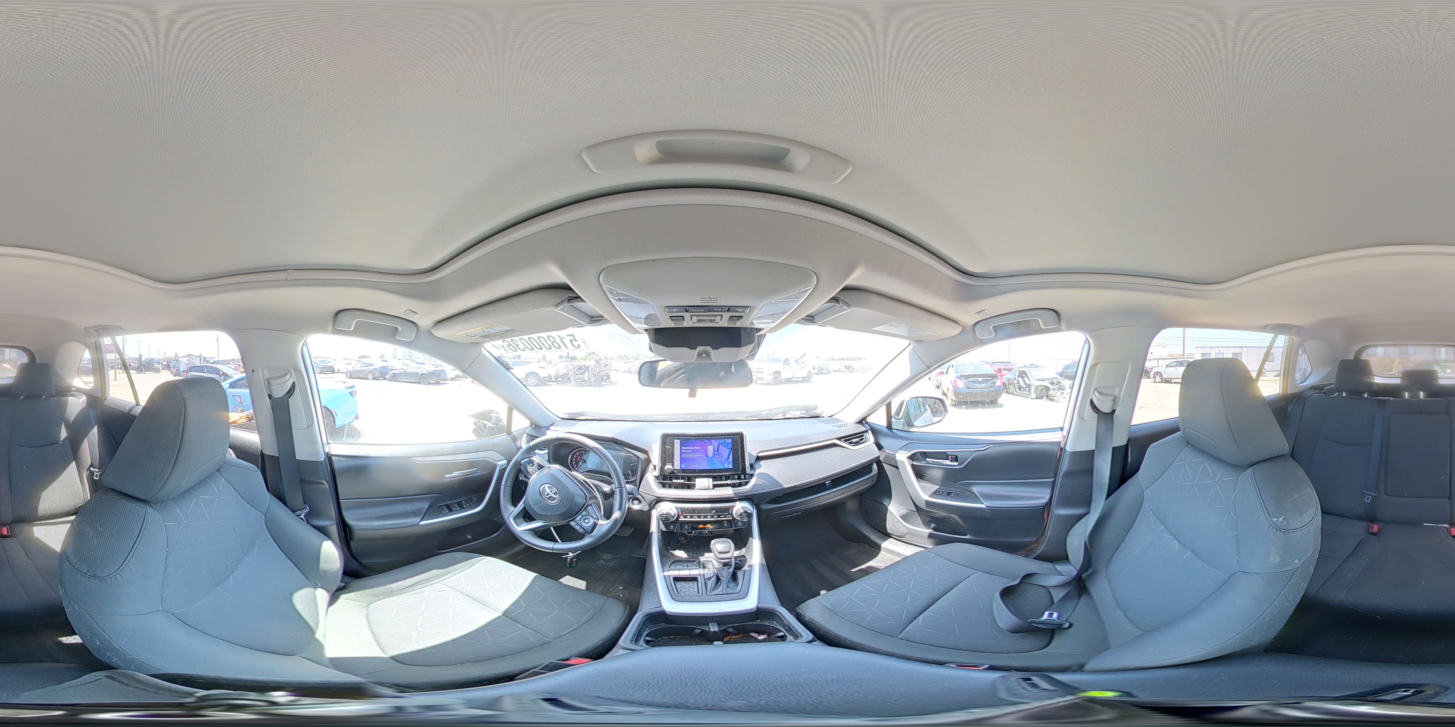 TOYOTA RAV4 2023 — 15