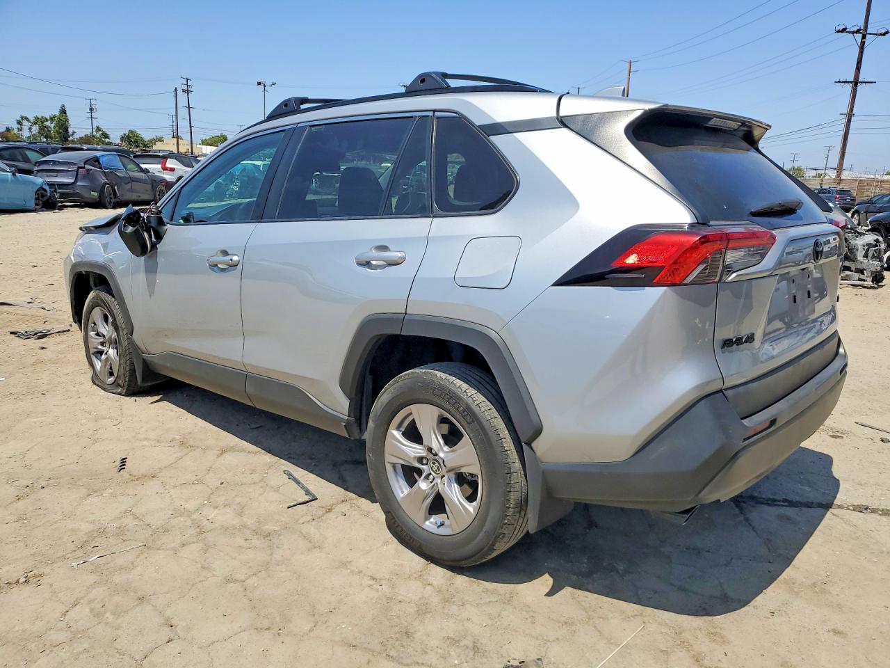 TOYOTA RAV4 2023 — 3
