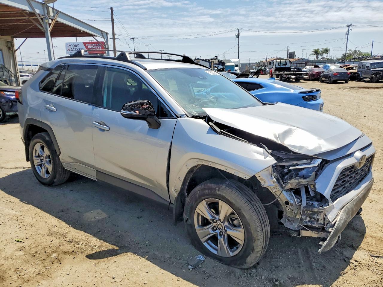 TOYOTA RAV4 2023 — 5