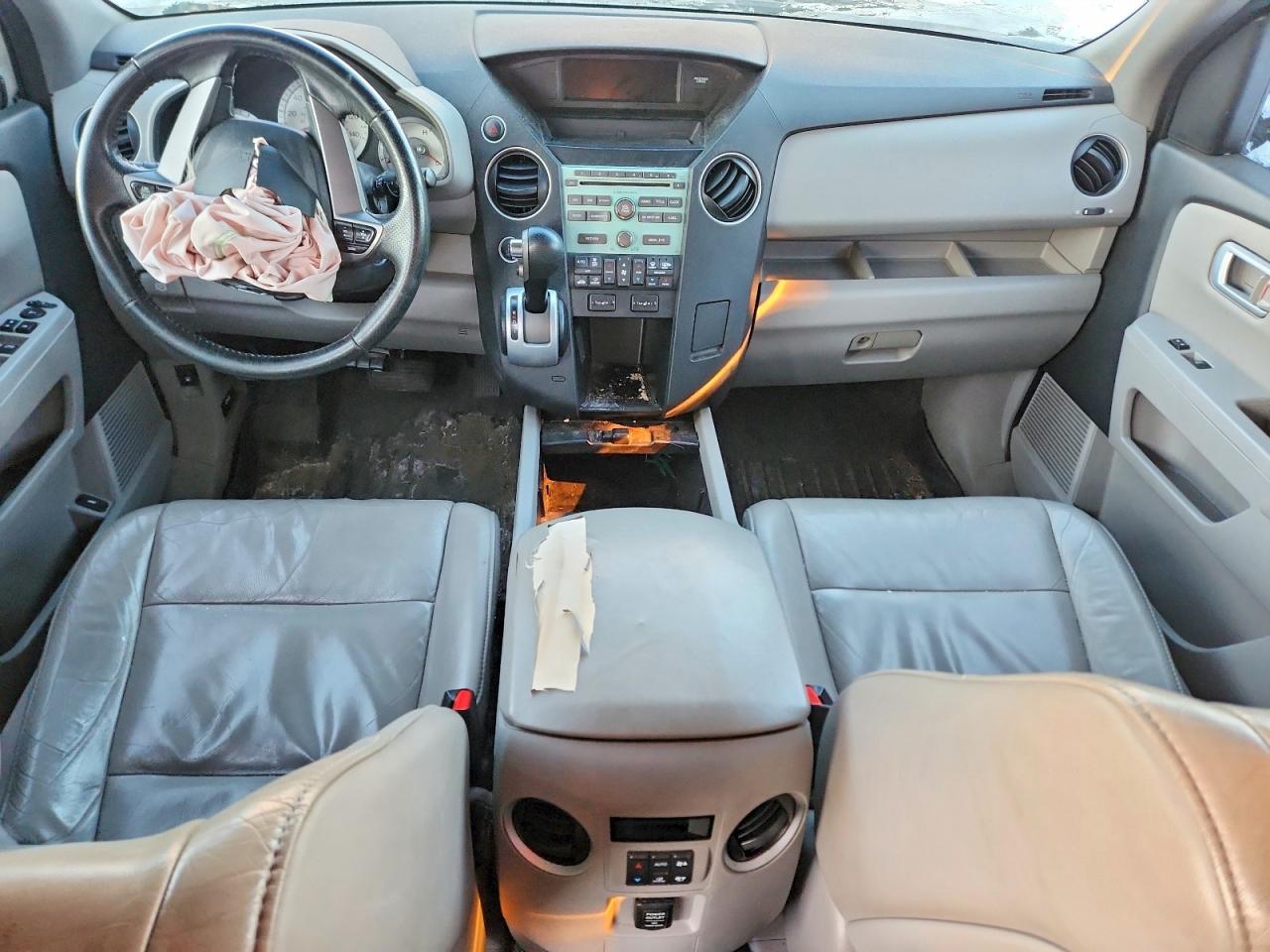 HONDA PILOT 2011 — 9