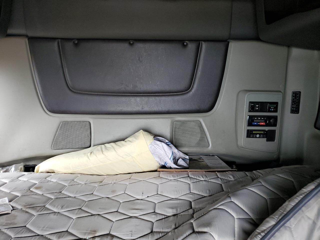 INTERNATIONAL LT625 2019 — 7