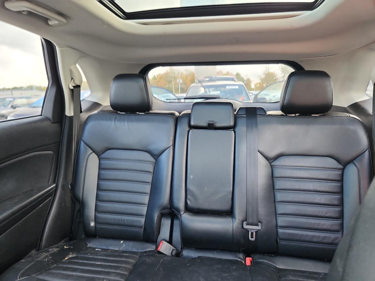 FORD EDGE SEL 2016 — 11