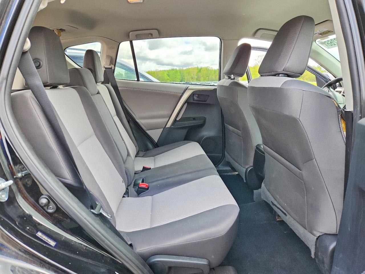 TOYOTA RAV4 2013 — 12