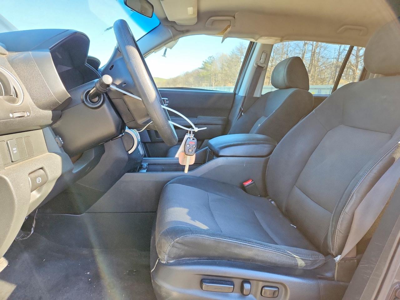 HONDA PILOT 2011 — 8