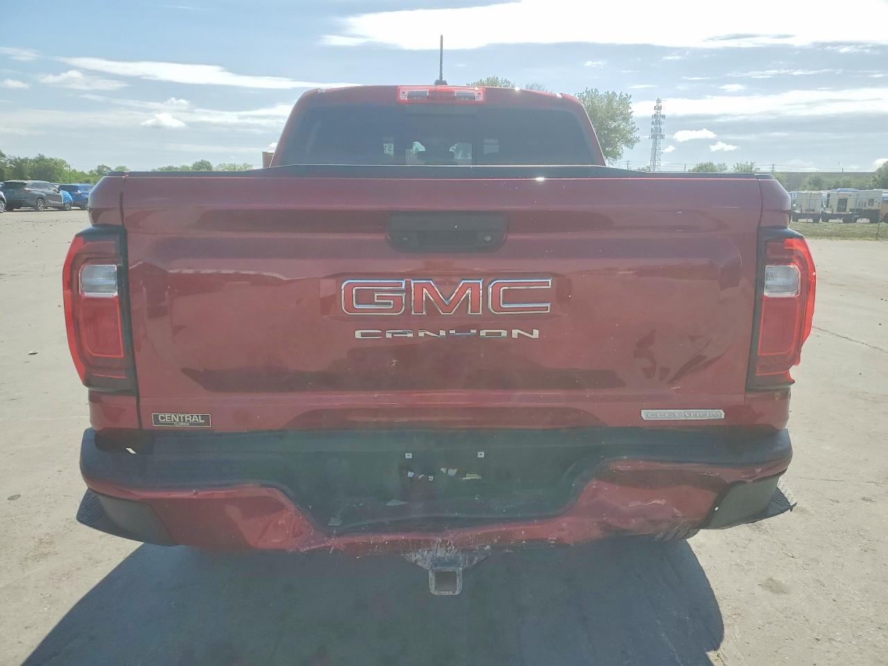GMC CANYON 2024 — 7