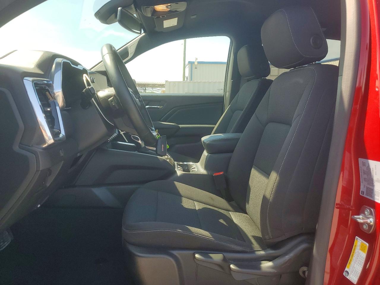 GMC CANYON 2024 — 8
