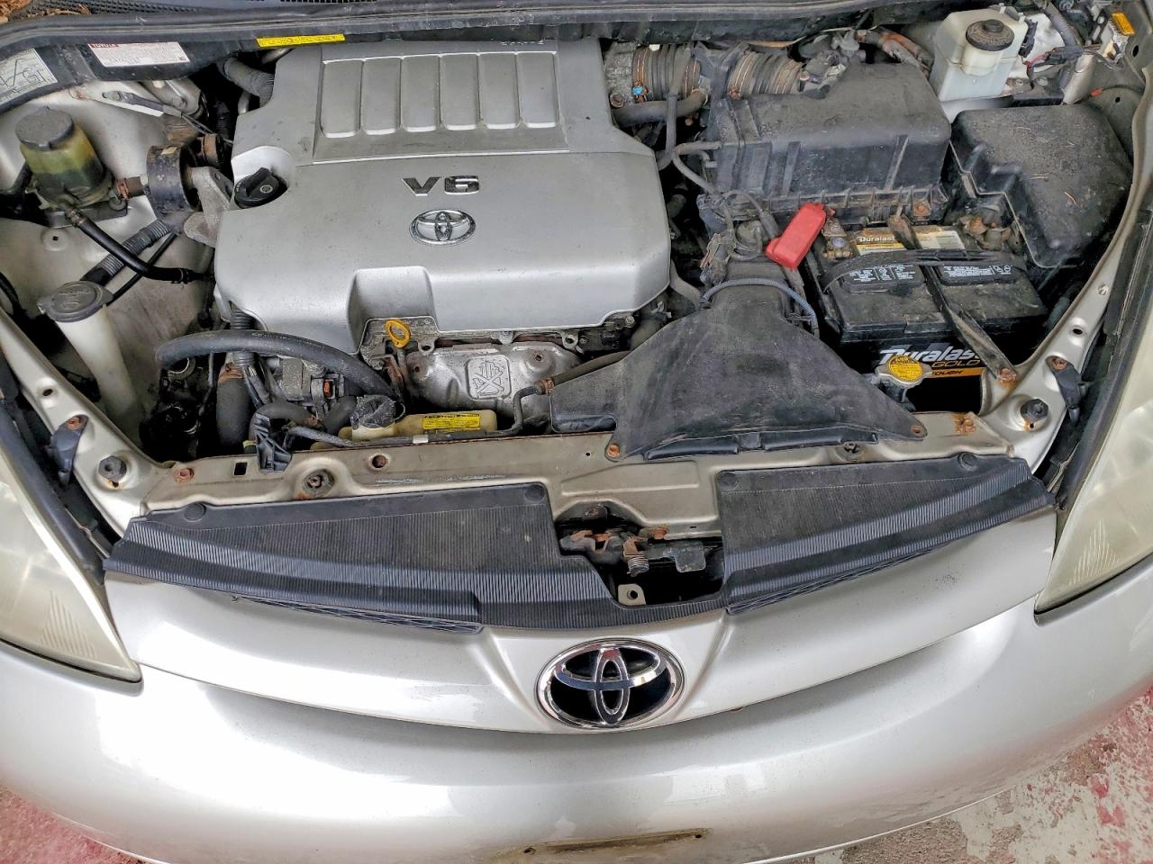 TOYOTA SIENNA 2008 — 13