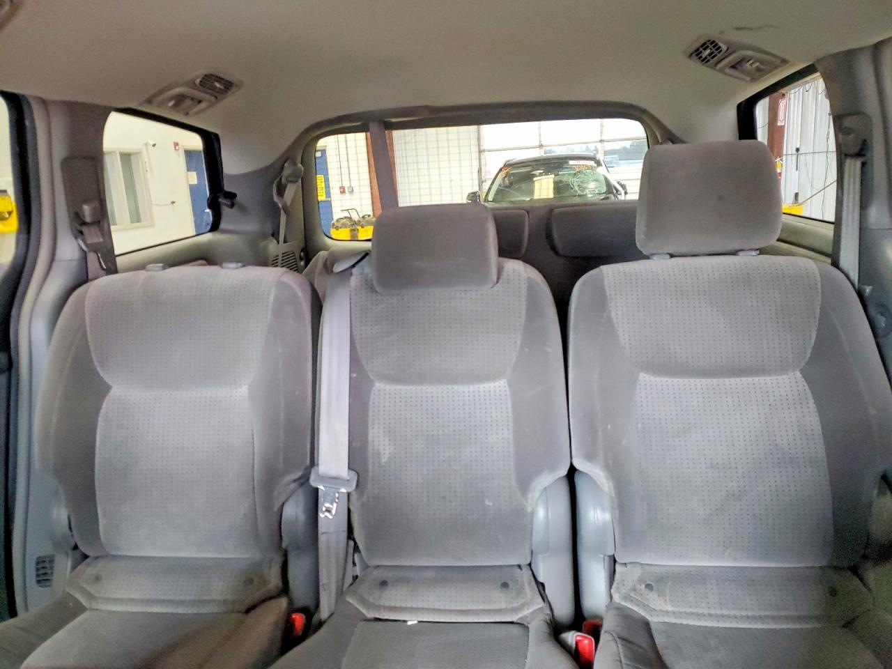 TOYOTA SIENNA 2008 — 11