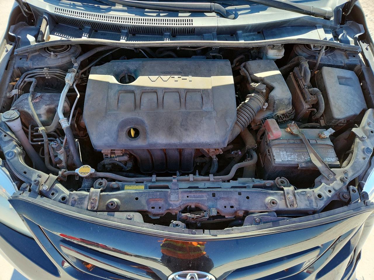 TOYOTA COROLLA 2012 — 12