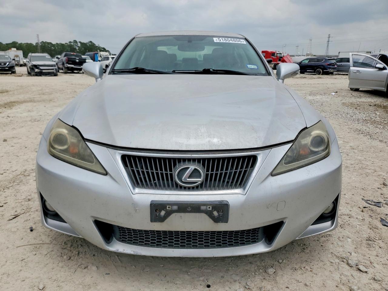 LEXUS IS 2011 — 6