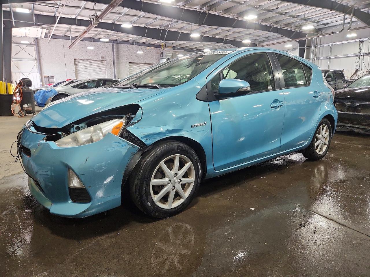 2012 TOYOTA PRIUS C THREE