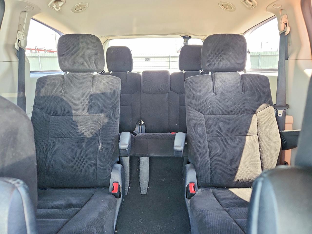 DODGE GRAND CARAVAN 2014 — 11