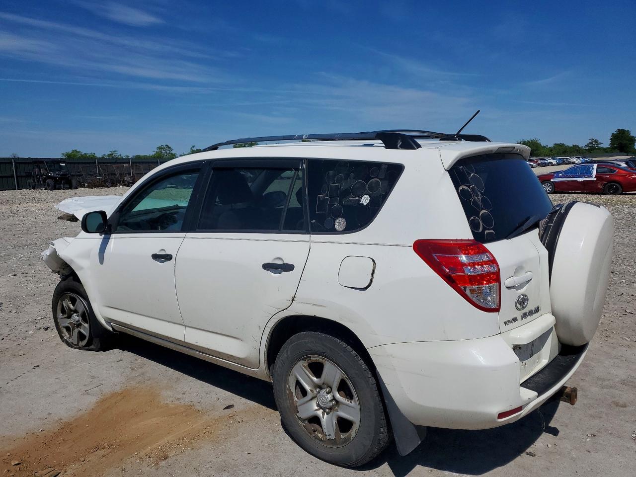 TOYOTA RAV4 2010 — 3