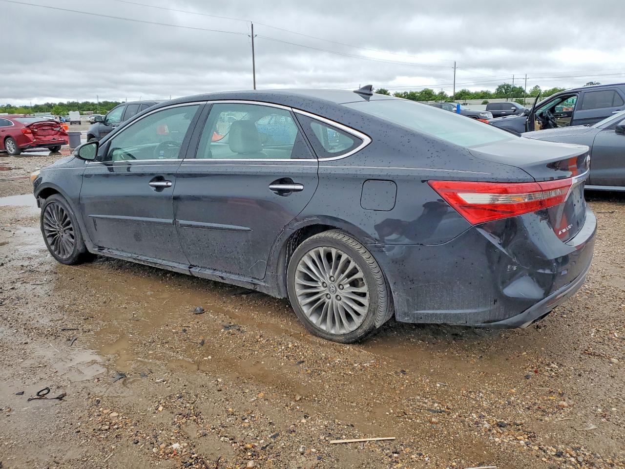 TOYOTA AVALON 2016 — 3