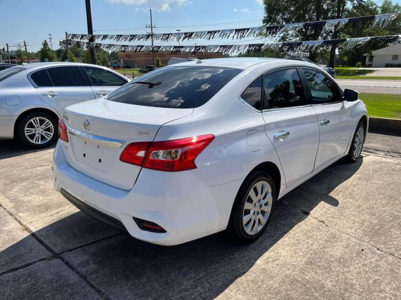 NISSAN SENTRA 2017 — 4
