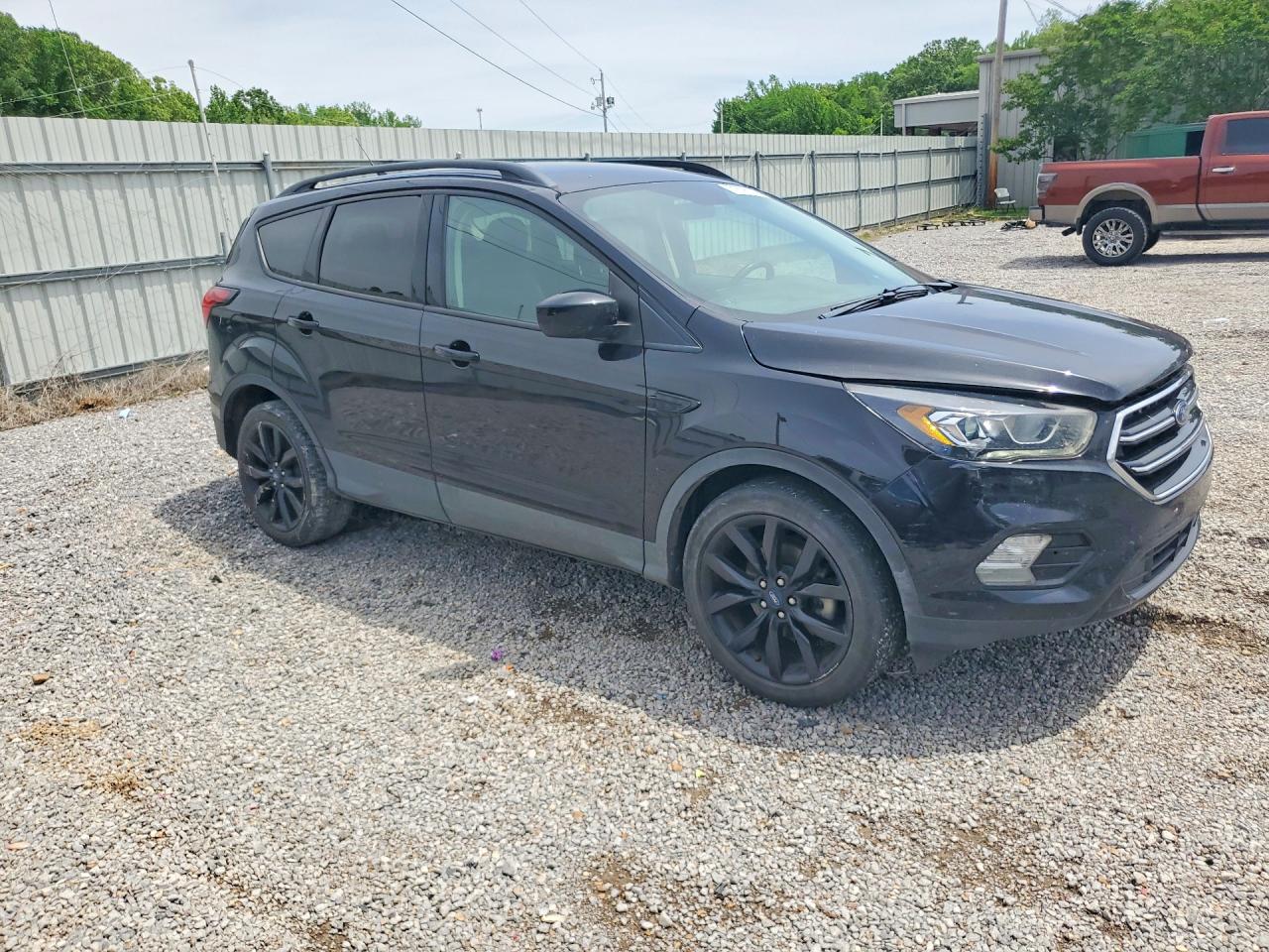 FORD ESCAPE 2019 — 5