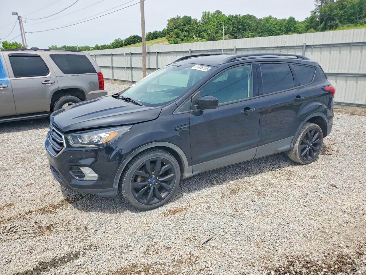 FORD ESCAPE 2019 — 2