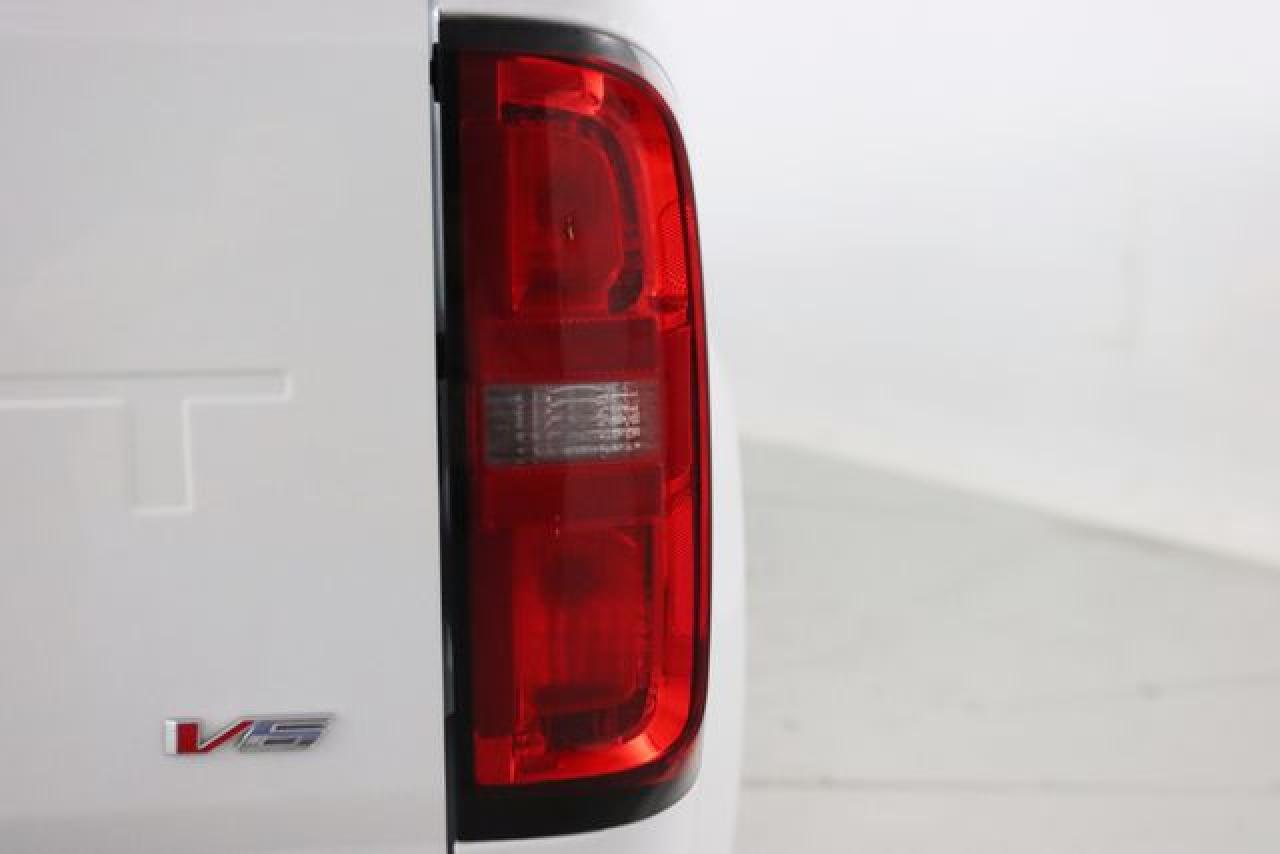 CHEVROLET COLORADO 2021 — 14
