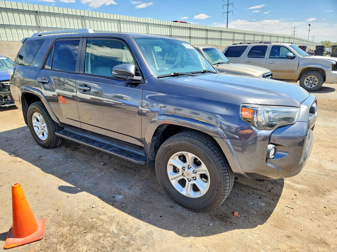TOYOTA 4RUNNER 2018 — 5