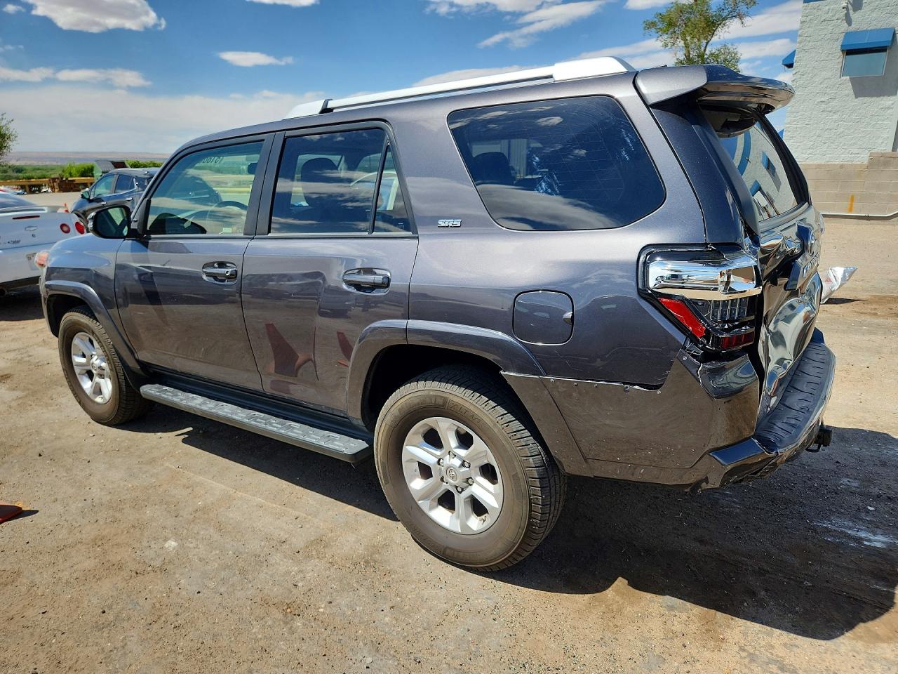 TOYOTA 4RUNNER 2018 — 3