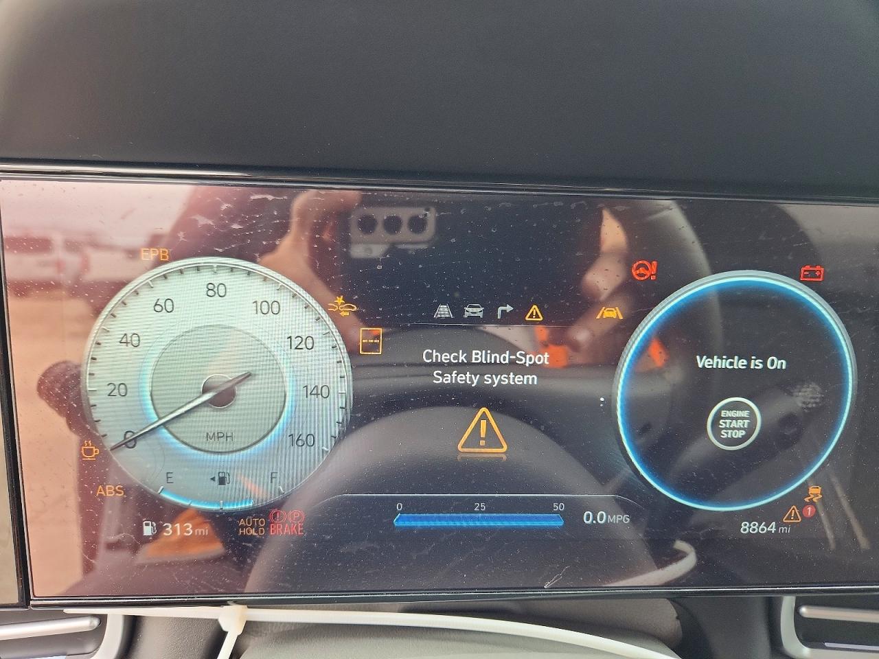 HYUNDAI ELANTRA 2024 — 10