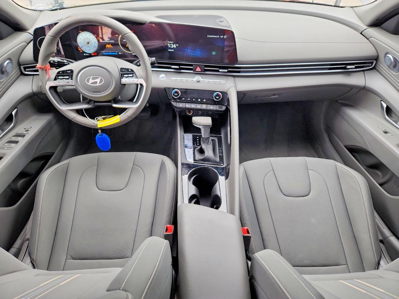 HYUNDAI ELANTRA 2024 — 9