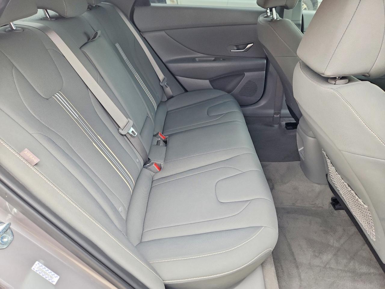 HYUNDAI ELANTRA 2024 — 11