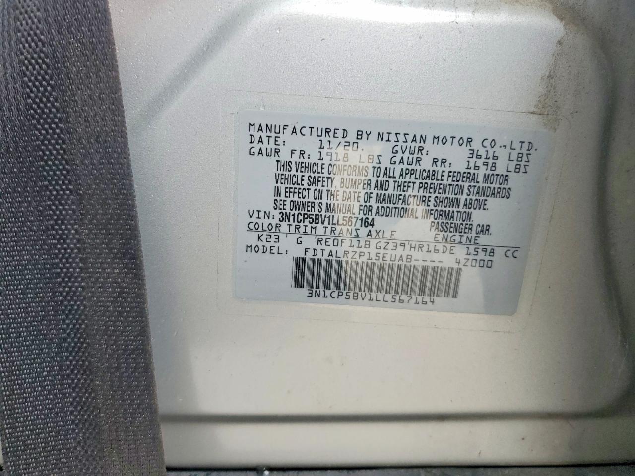 NISSAN KICKS 2020 — 14