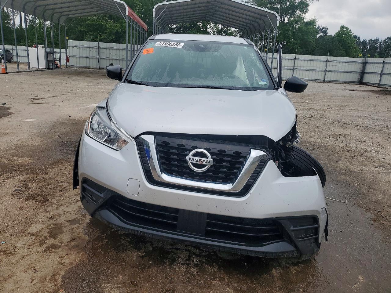 NISSAN KICKS 2020 — 6