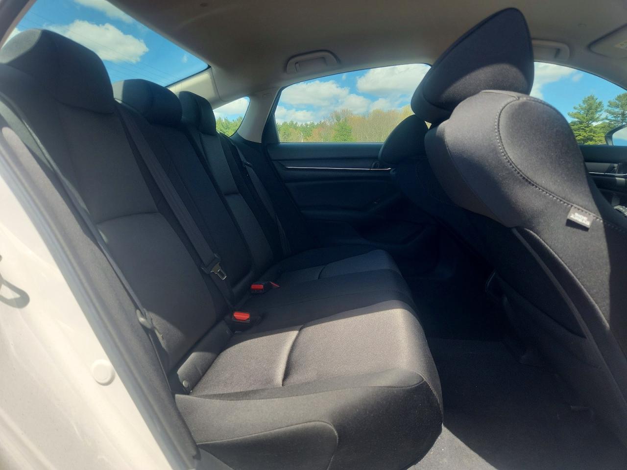 HONDA ACCORD 2022 — 11