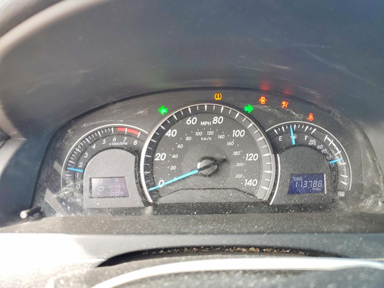 TOYOTA CAMRY 2014 — 10