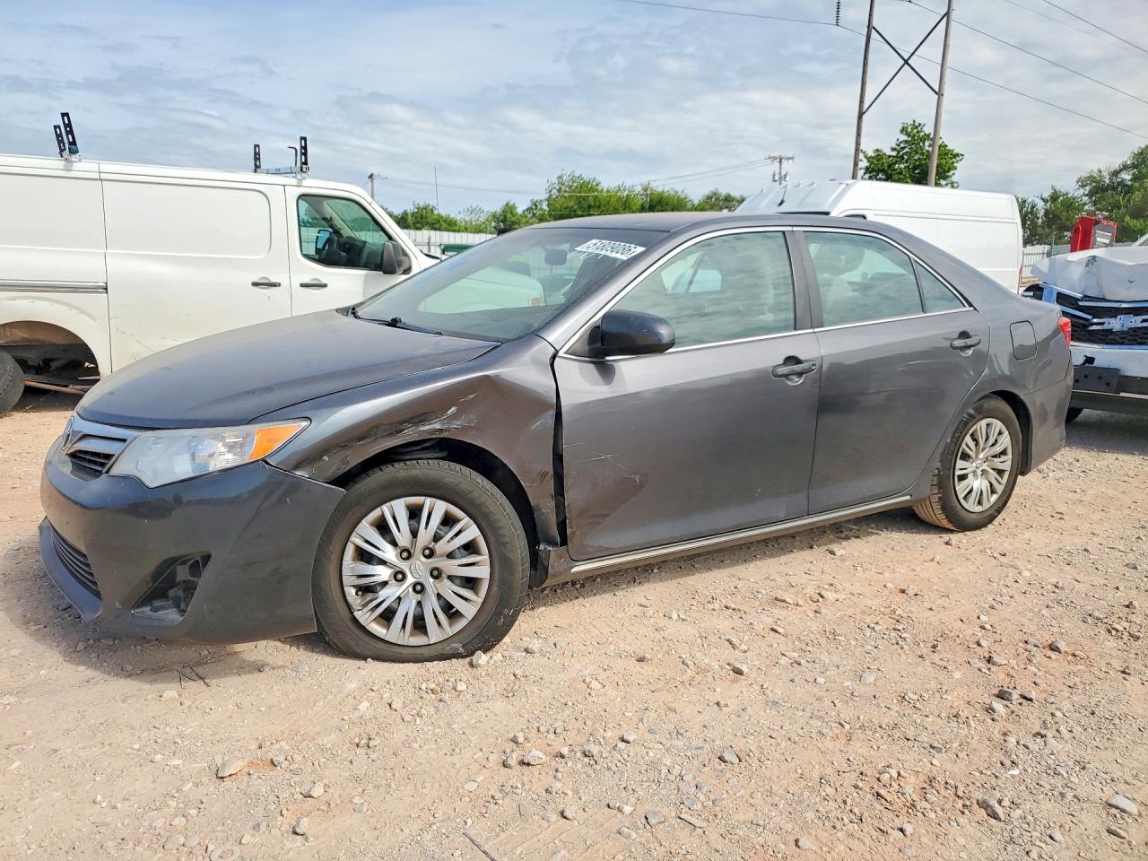 TOYOTA CAMRY 2014 — 2