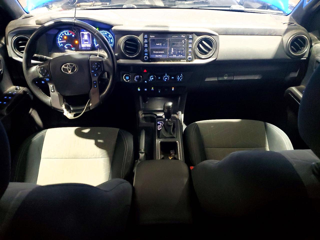 TOYOTA TACOMA 2020 — 9