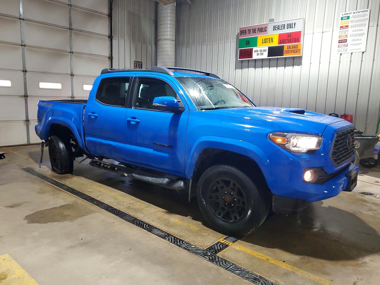TOYOTA TACOMA 2020 — 5