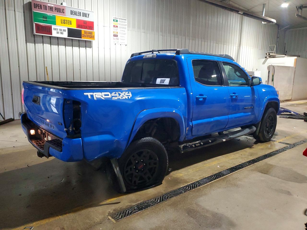 TOYOTA TACOMA 2020 — 4