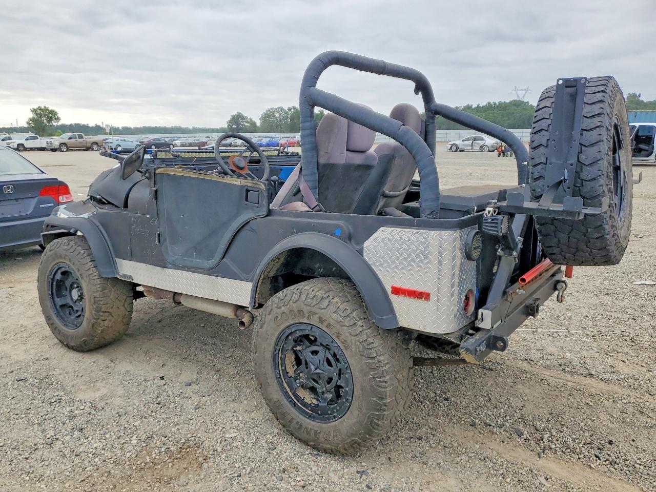 JEEP DJ5/CJ5 2D 4X4 1973 — 3