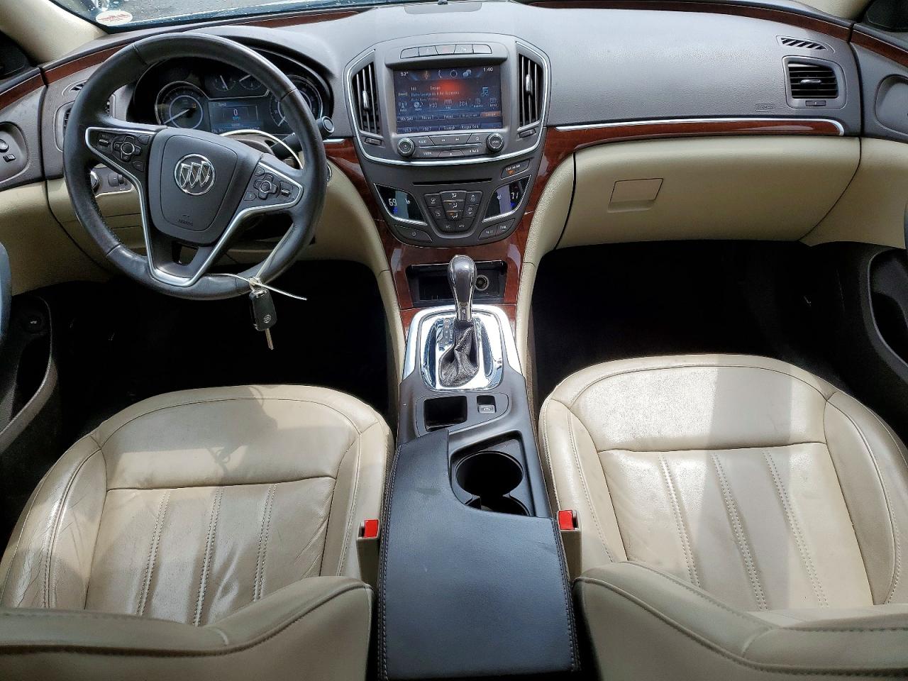 BUICK REGAL 2017 — 9