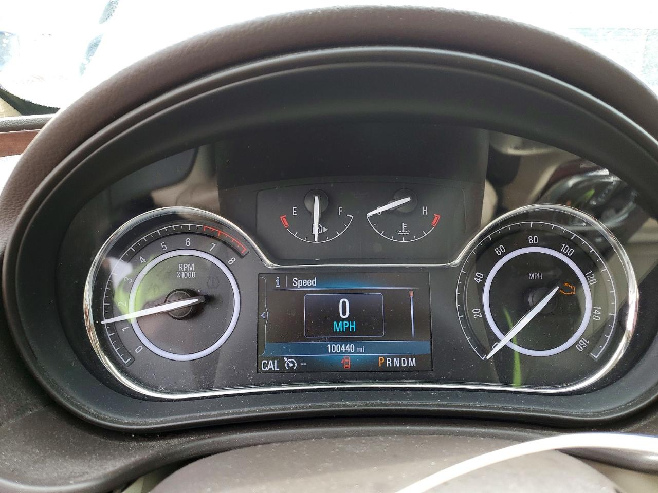 BUICK REGAL 2017 — 10