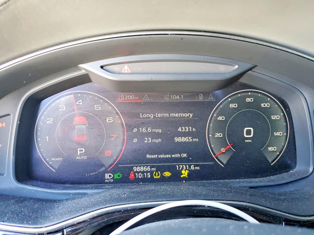 AUDI Q8 2019 — 10