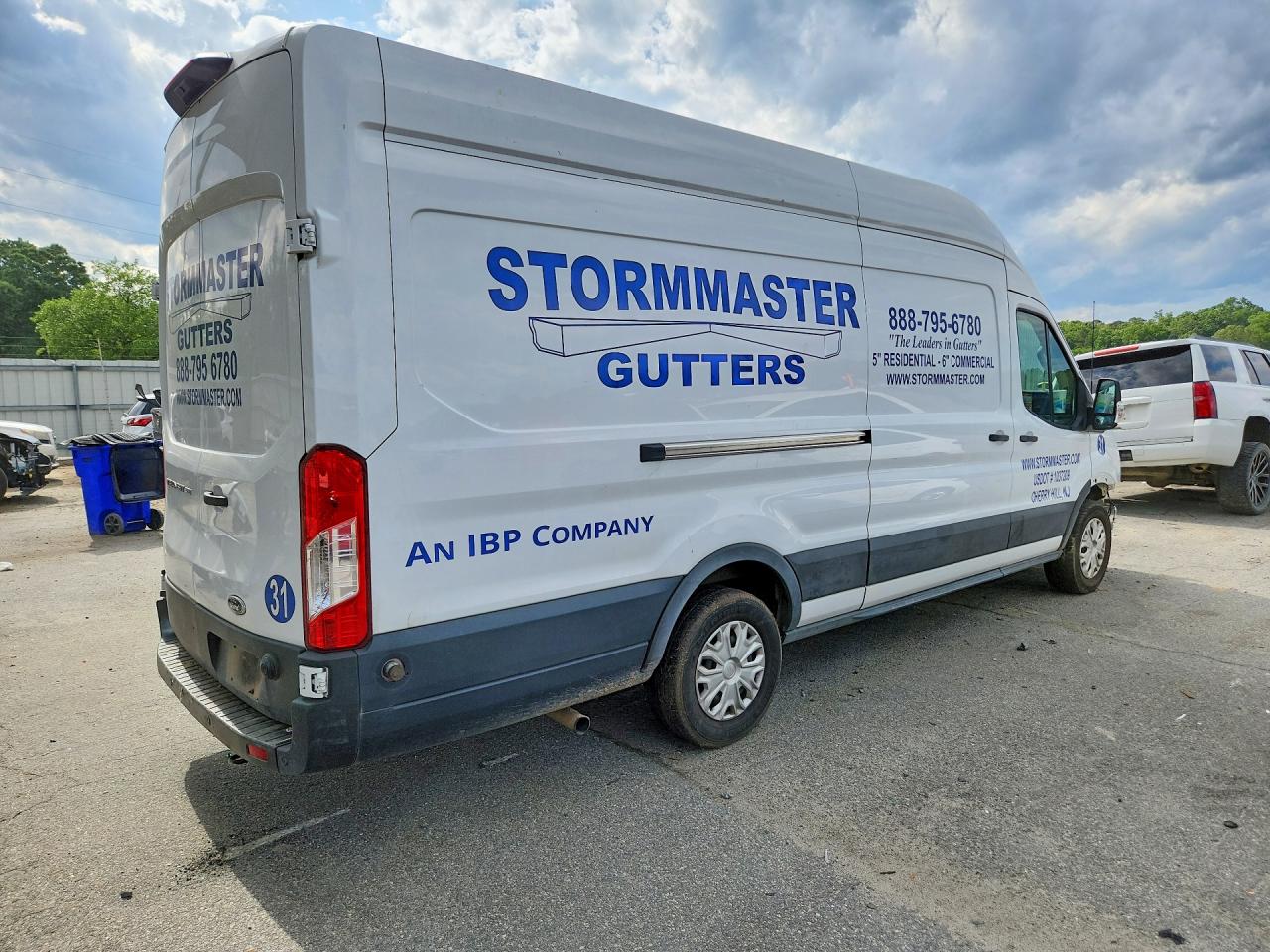 FORD TRANSIT 2024 — 4