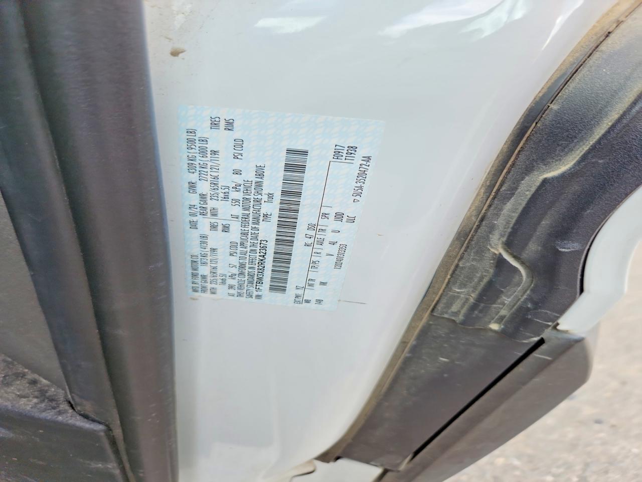 FORD TRANSIT 2024 — 15