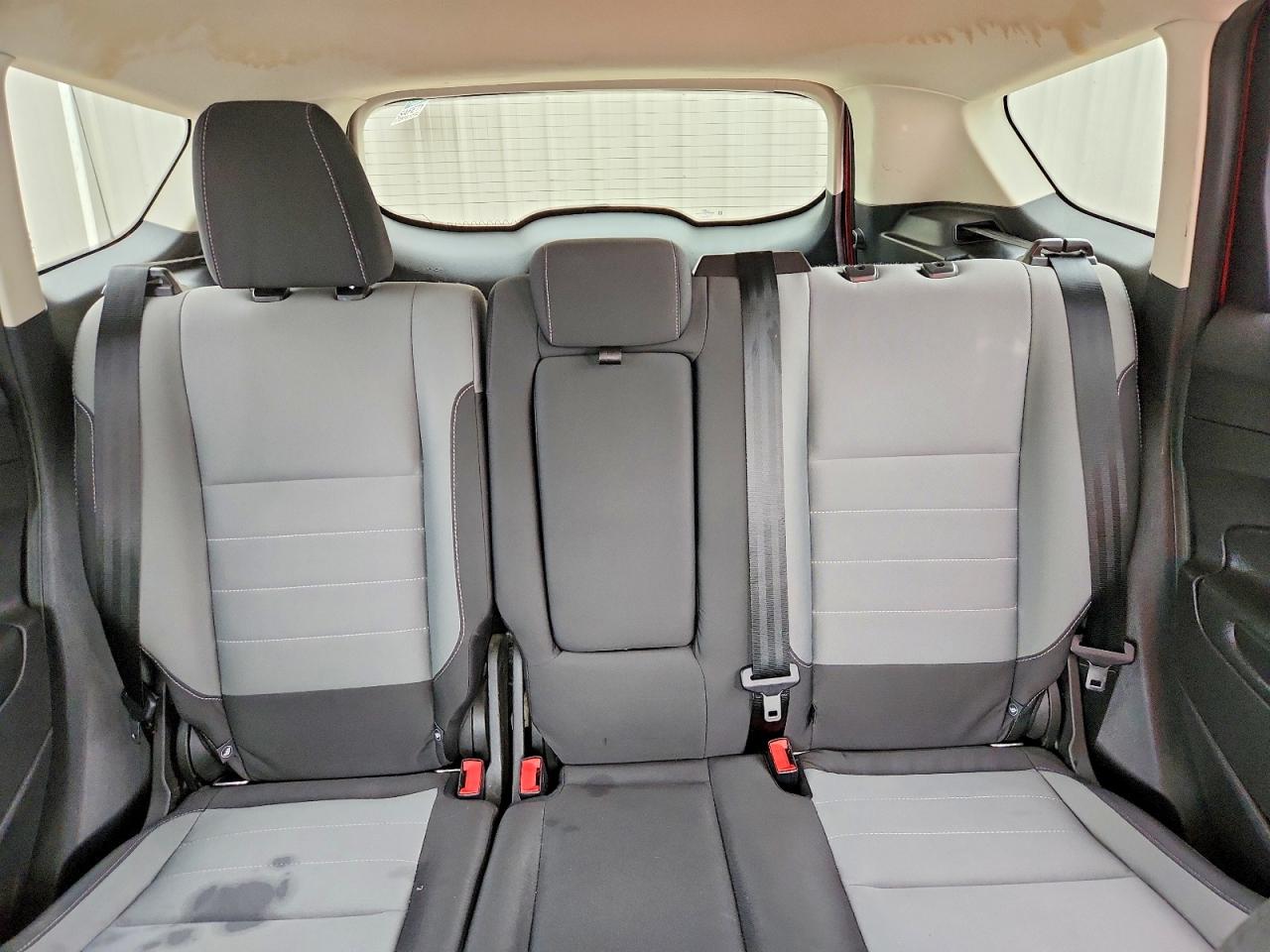 FORD ESCAPE 2016 — 11