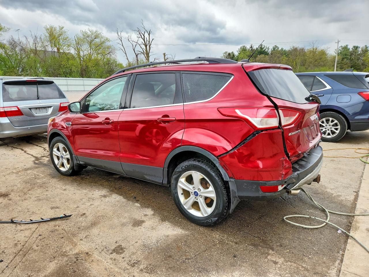 FORD ESCAPE 2016 — 3