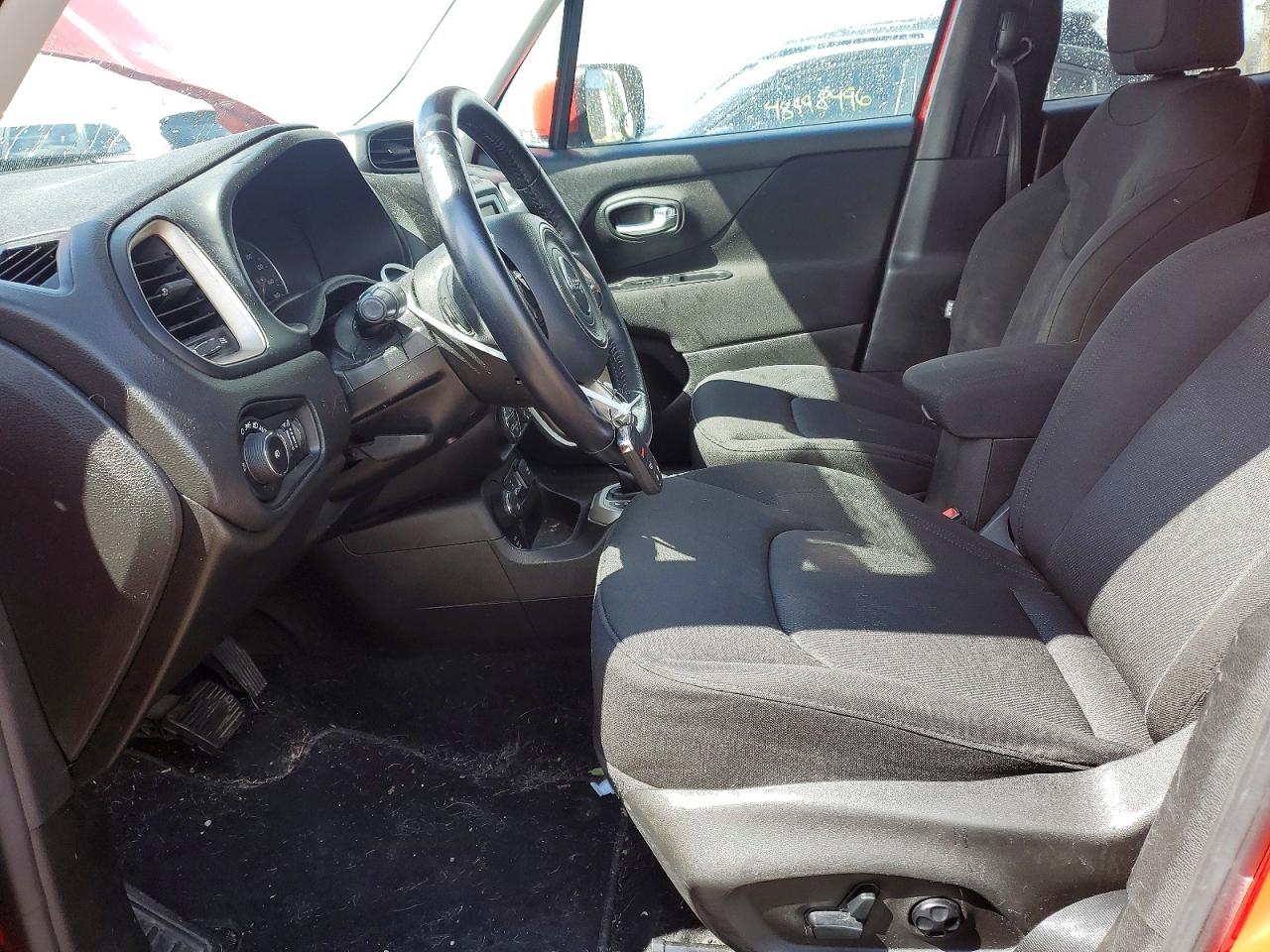 JEEP RENEGADE 2016 — 8