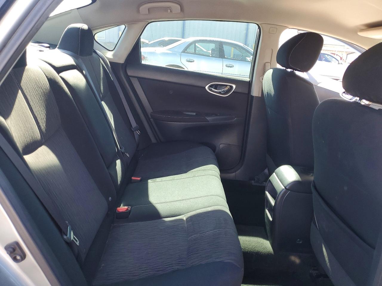 NISSAN SENTRA 2014 — 11