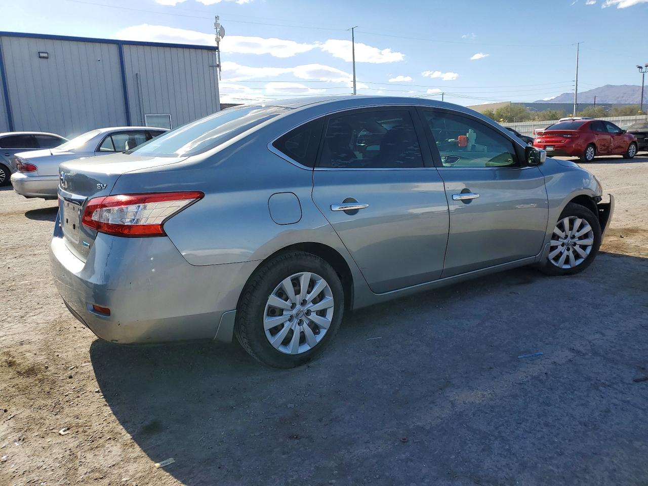 NISSAN SENTRA 2014 — 4