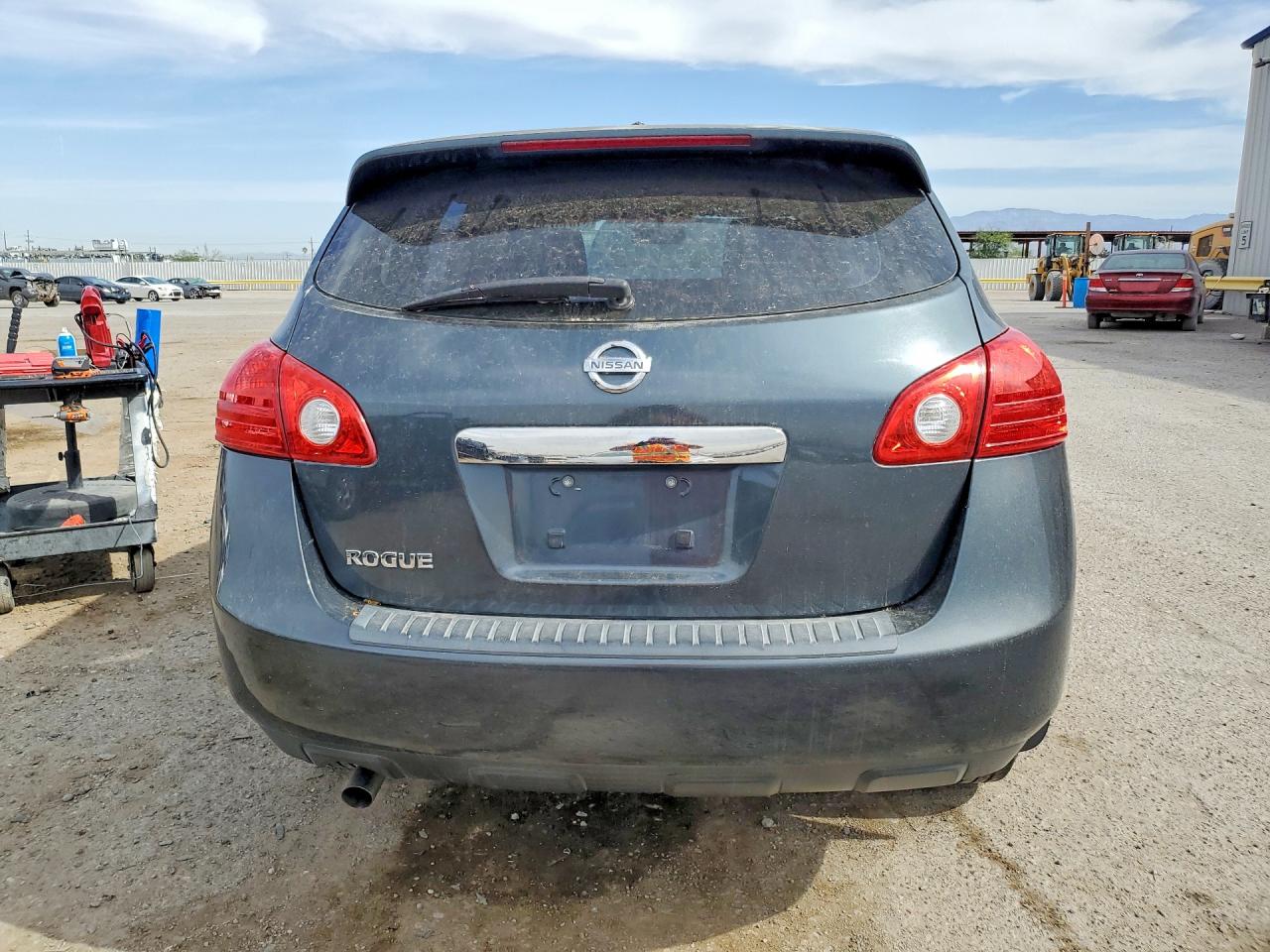 NISSAN ROGUE 2013 — 7